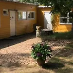 Ferienhaus Yellow Summer House With Character And Tranquility *