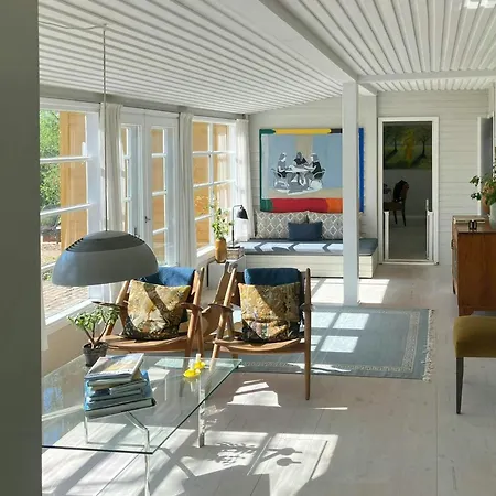 Holiday home Yellow Summer House With Character And Tranquility *