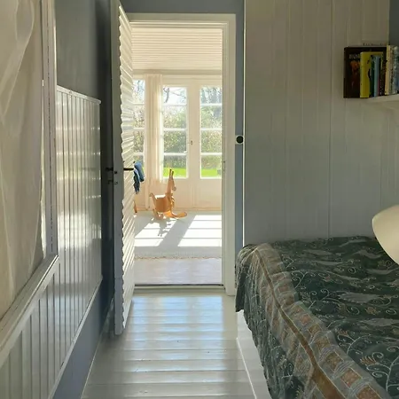 Yellow Summer House With Character And Tranquility *