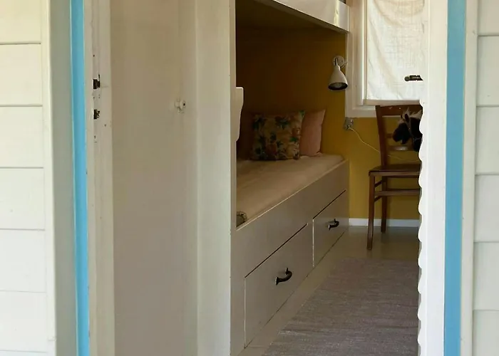 Holiday home Yellow Summer House With Character And Tranquility