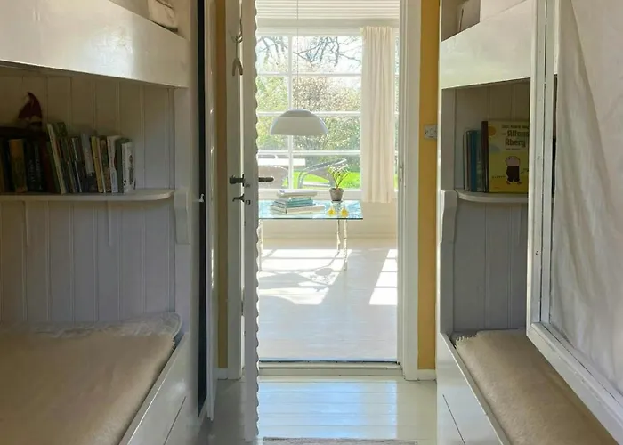 Holiday home Yellow Summer House With Character And Tranquility