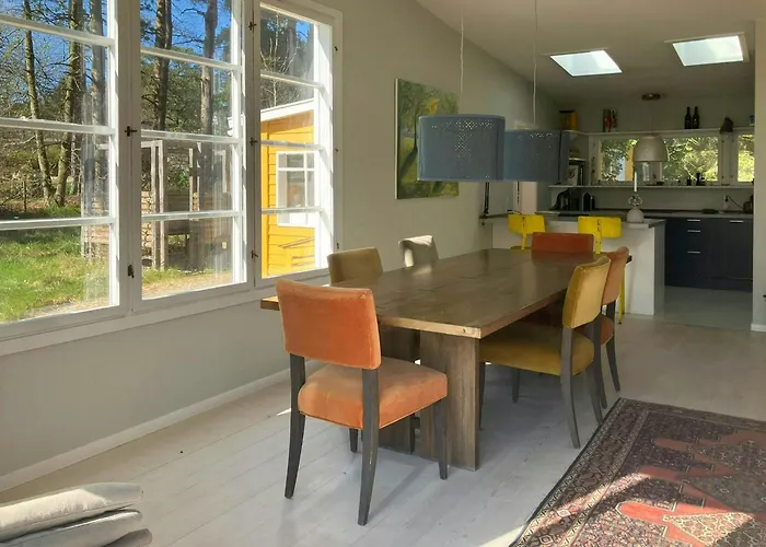 Yellow Summer House With Character And Tranquility Hornbaek