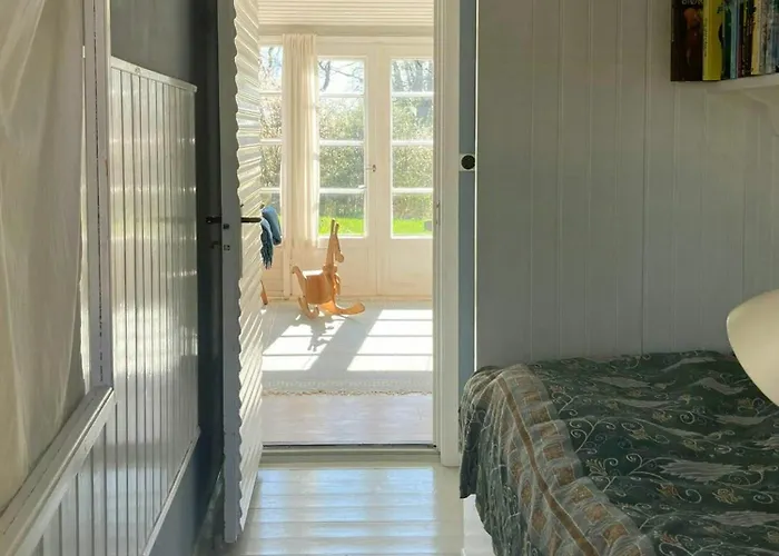 Yellow Summer House With Character And Tranquility *